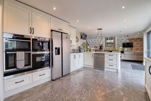 Kitchen- click for photo gallery